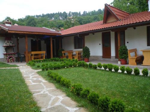 Къща За Гости Боляри Tryavna Exterior photo